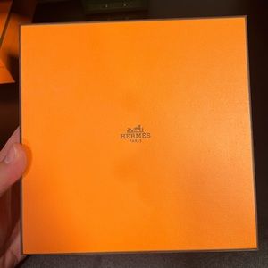HERMES BOX WITH DUST BAG